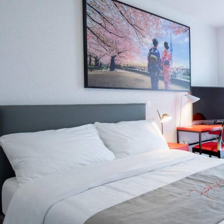 "The Freddie Mercury" Hotel Монтре Екстер'єр фото
