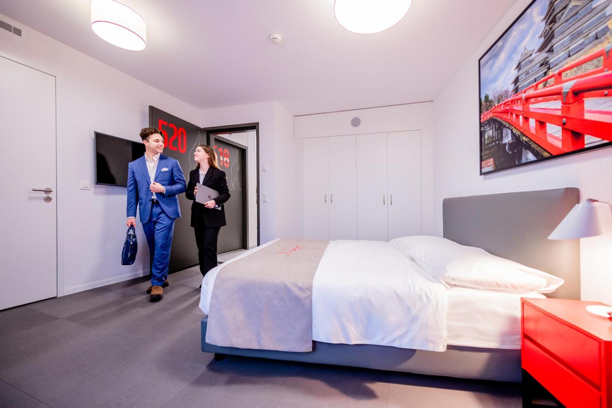 "The Freddie Mercury" Hotel Монтре Екстер'єр фото
