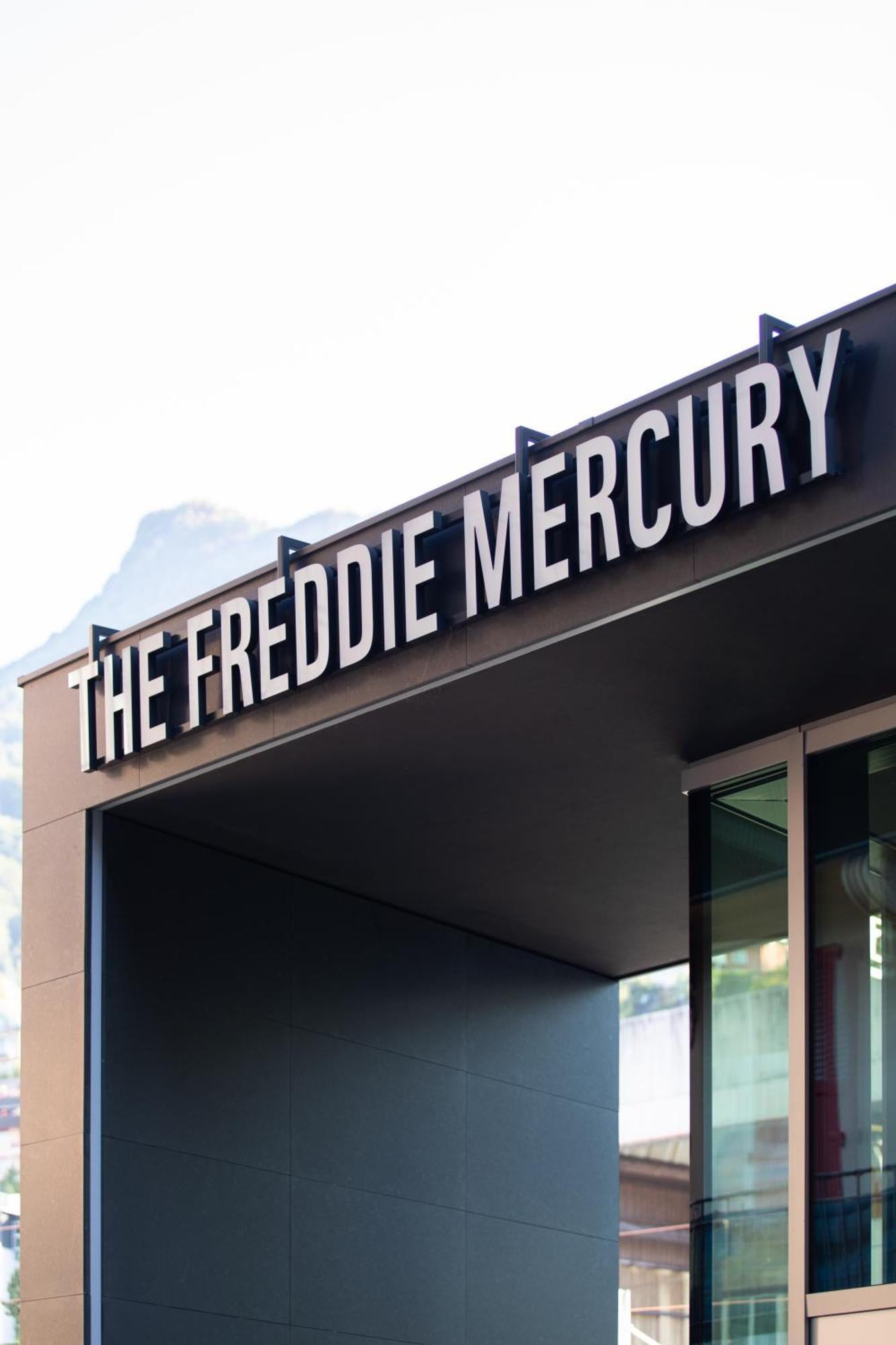 "The Freddie Mercury" Hotel Монтре Екстер'єр фото